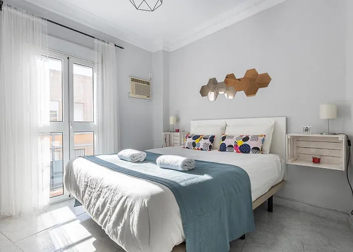 Pureza Dreams De Sevilla Oasis En Triana